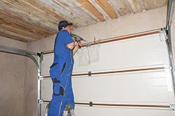 Jacksonville Expert Garage Doors Service Jacksonville, FL 904-516-8422 - installation-side